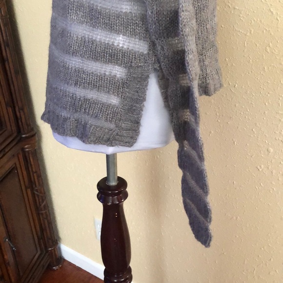 Yoki Sweaters Collection - Picture 4 of 8